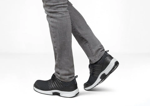 Discounted items Black Tacoma 0607